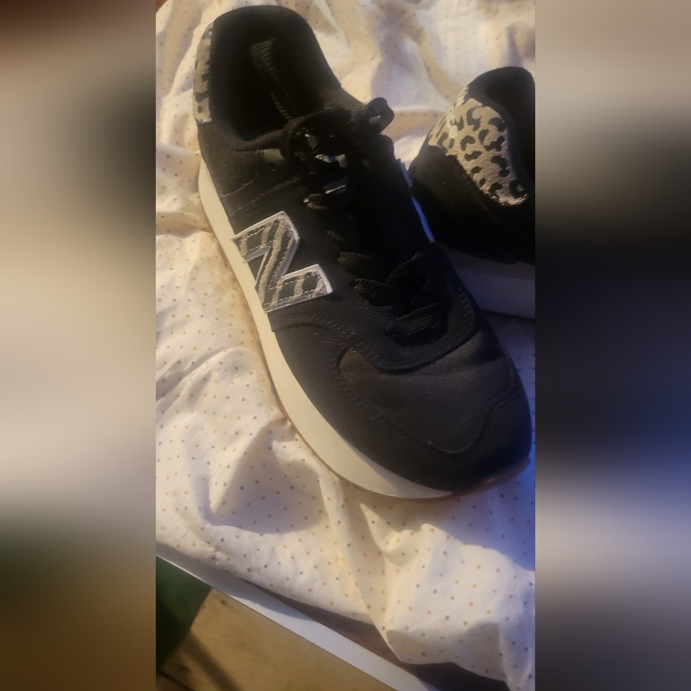 Womens sneakers